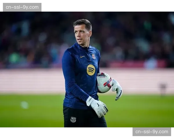 面对面：专访尤文门将什琴斯尼，谈职业生涯末期规划与波兰队前景